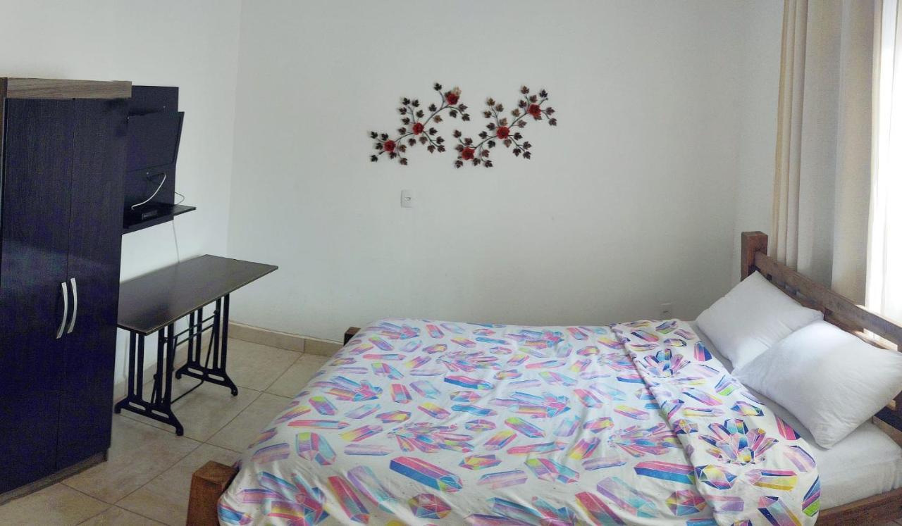 Hostel Dela Tiradentes Exterior photo